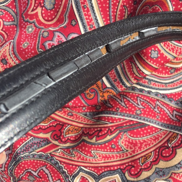 Authentic Salvatore Ferragamo Black Fabric & Leather Pouchette Shoulder Bag Zips - Picture 4 of 10